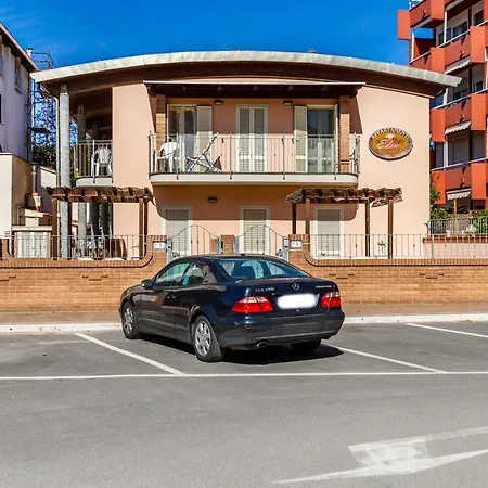 Acqua Apartment Follonica