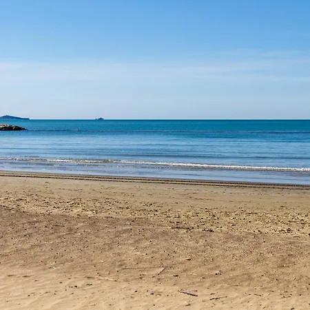 Acqua Apartment Follonica