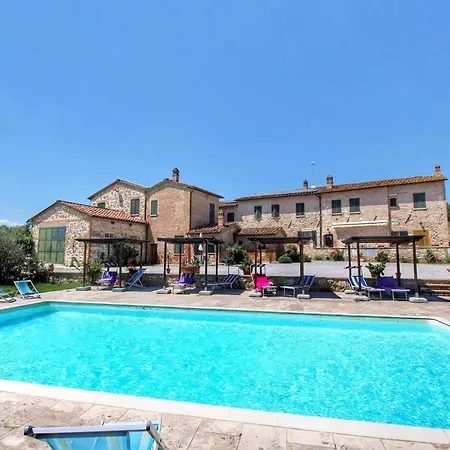In With Pool And Terrace Hébergement de vacances Asciano