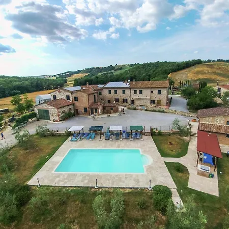 In With Pool And Terrace